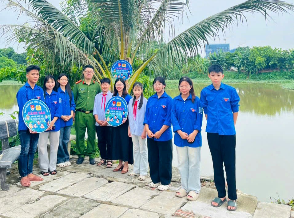 Chi đoàn Công an xã Mao Điền: Lan tỏa tinh thần tình nguyện, chung tay bảo vệ trẻ em và phòng, chống ma túy